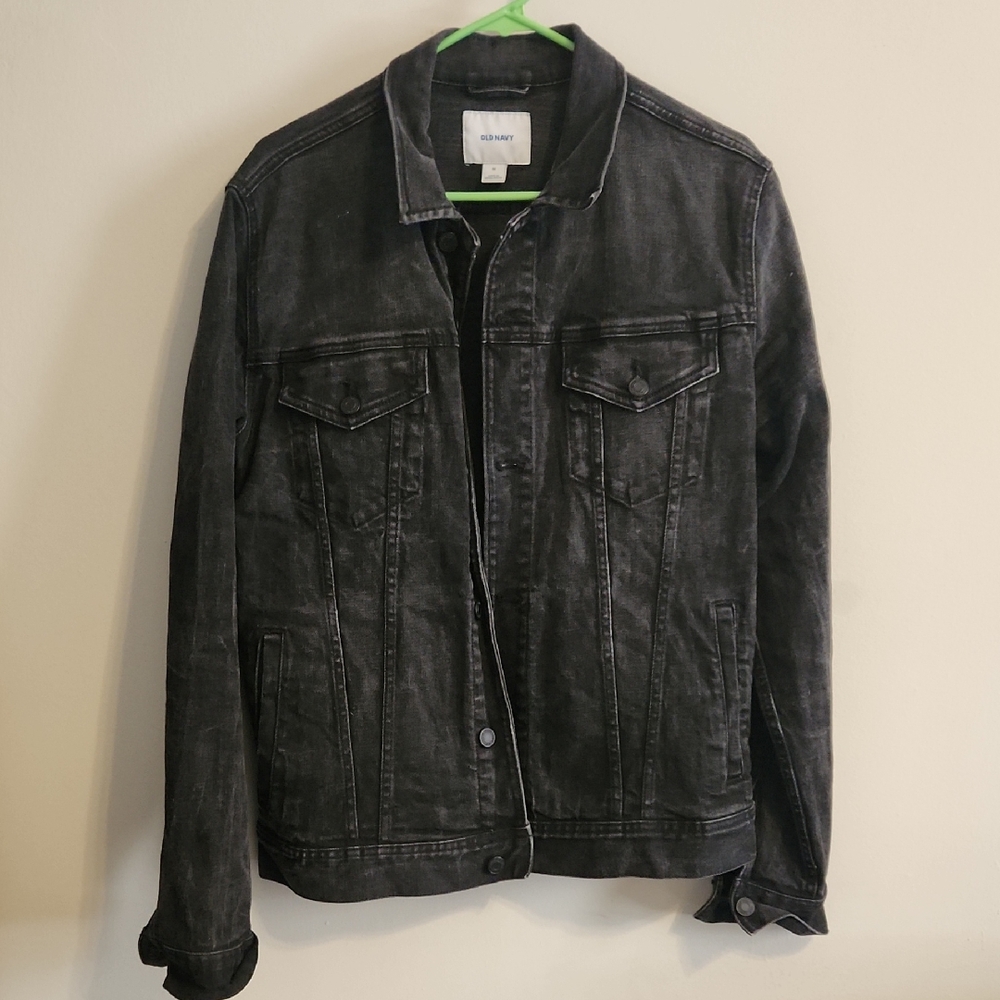 [LAST CHANCE - WILL DONATE 2 APRIL] Faded Black Classic Denim Jacket